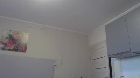 evaglad online show from September 2025 05:22:01 AM