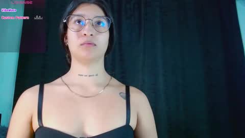 Evah Lee online show from October 2025 04:35:02 AM