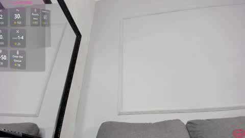 evahalston online show from April 2026 07:59:01 PM