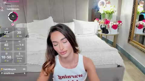 Snapshot of evak_ chatting on March 2026 05:25:02 AM Eva K online show from March 2026 05:25:02 AM