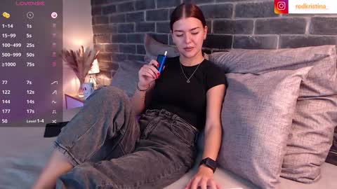 Kristina online show from October 2025 09:32:01 AM