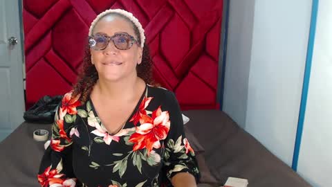 Eva Mills online show from December 2024 08:21:02 PM