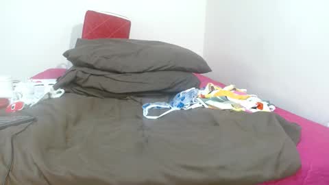 Eva Mills online show from January 2026 09:30:02 PM