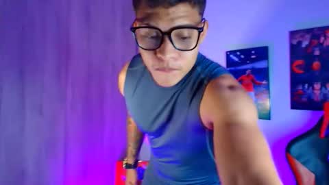 EVAN GREY online show from September 2025 02:35:01 AM