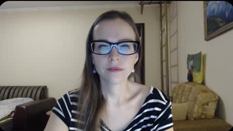 Snapshot of evangeline06 chatting on December 2024 09:32:02 AM YourMistress online show from December 2024 09:32:02 AM