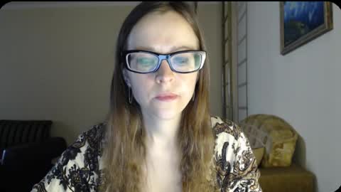 Snapshot of evangeline06 chatting on February 2025 09:05:02 AM YourMistress online show from February 2025 09:05:02 AM