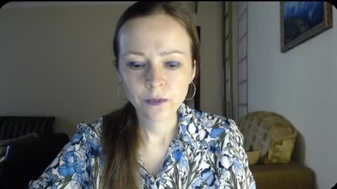 Snapshot of evangeline06 chatting on February 2025 09:34:02 AM YourMistress online show from February 2025 09:34:02 AM