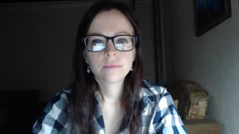 Snapshot of evangeline06 chatting on October 2025 09:04:01 AM YourMistress online show from October 2025 09:04:01 AM