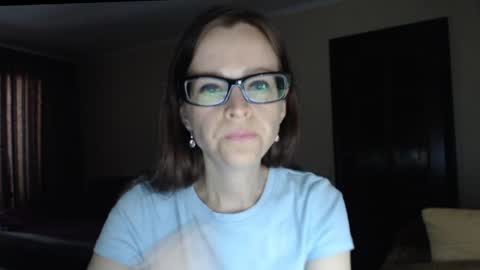 Snapshot of evangeline06 chatting on May 2026 08:55:02 AM YourMistress online show from May 2026 08:55:02 AM