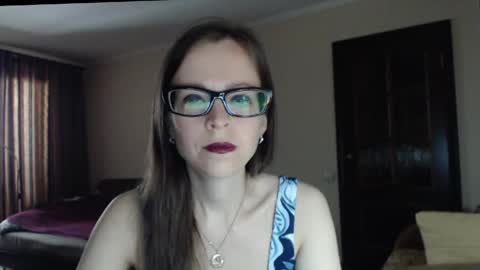 Snapshot of evangeline06 chatting on May 2026 08:53:01 AM YourMistress online show from May 2026 08:53:01 AM