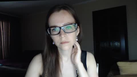 Snapshot of evangeline06 chatting on May 2026 08:55:02 AM YourMistress online show from May 2026 08:55:02 AM