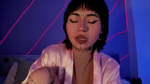 Eva online show from December 2024 03:12:02 PM