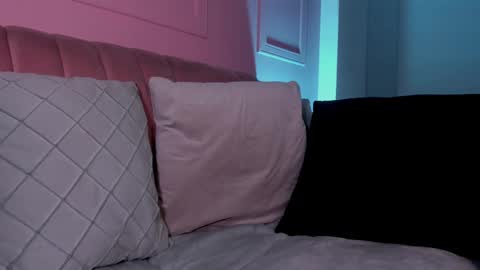 Eva online show from February 2025 02:53:01 PM