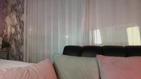 Snapshot of evangeline_bell chatting on December 2025 07:56:02 PM Eva online show from December 2025 07:56:02 PM