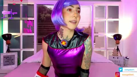 Snapshot of evangelyne1 chatting on January 2025 03:39:01 PM Evangelyne online show from January 2025 03:39:01 PM