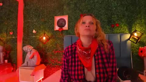  Evangelyne  online show from March 2026 07:39:01 PM