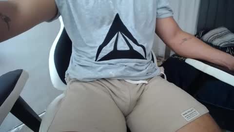 Evan online show from January 2025 09:11:02 PM