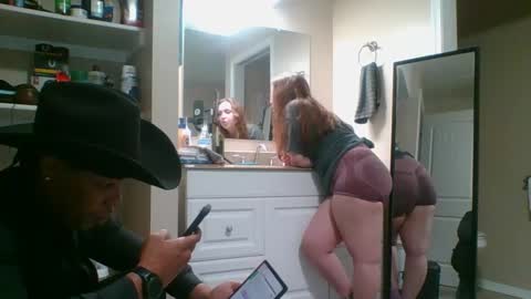 Snapshot of evanschris2048 chatting on March 2025 01:12:01 AM evanschris2048 online show from March 2025 01:12:01 AM