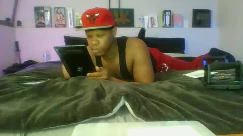 Snapshot of evanschris2048 chatting on March 2025 08:37:02 PM evanschris2048 online show from March 2025 08:37:02 PM