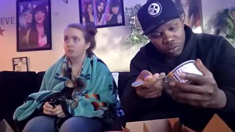 evanschris2048 online show from October 2025 12:22:01 AM