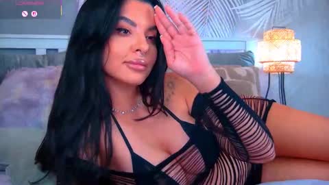 Snapshot of evareyss chatting on October 2025 12:47:01 PM evareyss online show from October 2025 12:47:01 PM