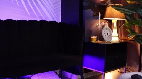 EvaRhea online show from June 2026 03:02:02 AM