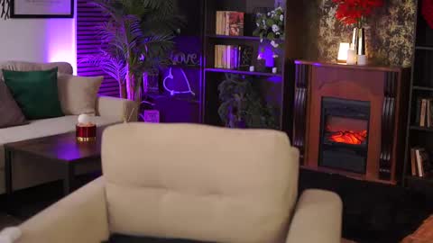 Eva online show from March 2025 09:27:02 PM