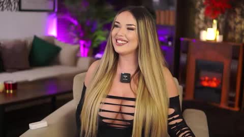 Eva online show from October 2025 04:07:02 PM