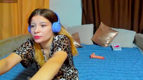 Eva online show from November 2025 02:02:01 AM