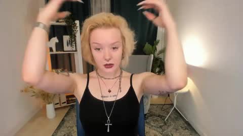Snapshot of evathority chatting on May 2026 10:51:02 PM online show from May 2026 10:51:02 PM