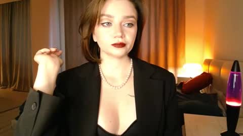 Eve  online show from December 2025 06:40:02 AM