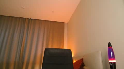 Eve  online show from December 2025 07:17:01 AM