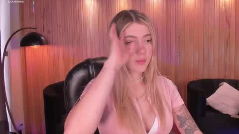 Eve  online show from November 2025 06:02:01 PM