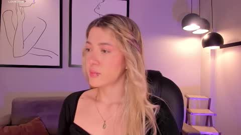 Eve  online show from November 2025 01:02:02 PM