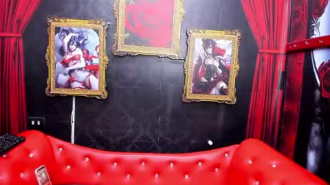 Snapshot of evelin_hellsing chatting on May 2026 11:43:01 PM Evelin Hellsing online show from May 2026 11:43:01 PM