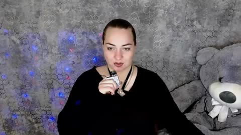 Lydia online show from November 2025 07:13:02 PM