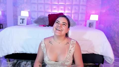Snapshot of evelinmason chatting on September 2025 08:09:01 PM Evelin Mason online show from September 2025 08:09:01 PM