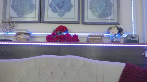Evelin online show from May 2026 11:15:01 AM