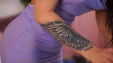 Evelyn online show from February 2025 10:22:01 PM