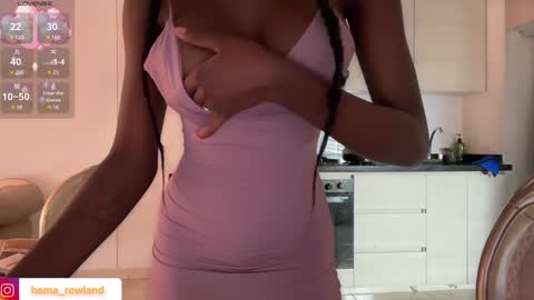 Snapshot of evelyn_jhonson3 chatting on January 2025 12:48:02 PM E V E L Y N online show from January 2025 12:48:02 PM