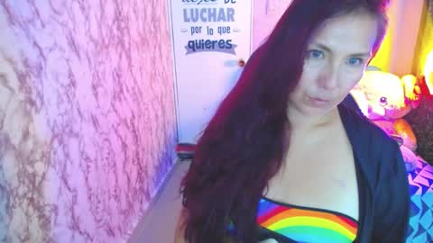 Juliana online show from January 2025 01:29:01 AM