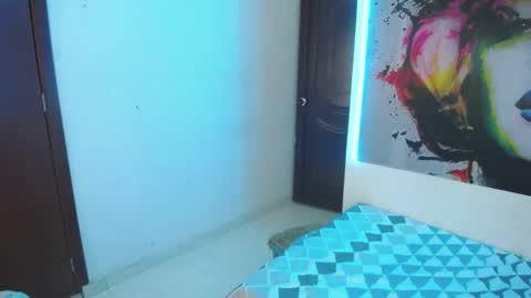 Juliana online show from January 2025 10:25:02 PM