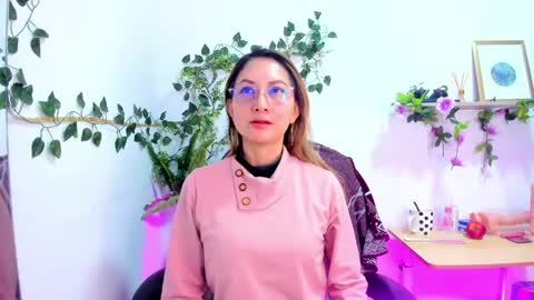 evelyn_miller___ online show from April 2026 07:48:01 PM