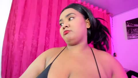 Snapshot of evelyn_sandoval chatting on July 2026 01:30:01 AM Evelyn Sandoval online show from July 2026 01:30:01 AM
