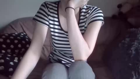 Evelyn online show from April 2026 04:15:02 PM