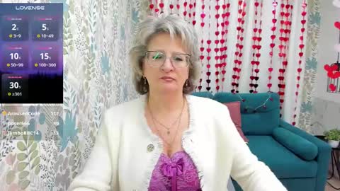 Snapshot of evelynblissful chatting on February 2025 11:22:02 AM Evelyn online show from February 2025 11:22:02 AM