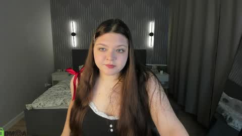 Evelyne Loo online show from April 2026 01:10:01 AM