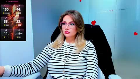evelyne_rose online show from February 2025 05:12:02 AM