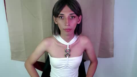 evelynfuck online show from June 2026 10:46:02 PM