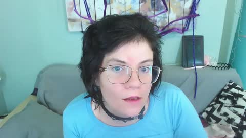 Everly online show from December 2024 03:50:02 AM